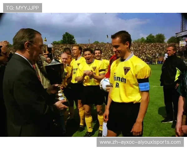 德甲各大俱乐部巡礼 阵容建设与历史荣誉解析