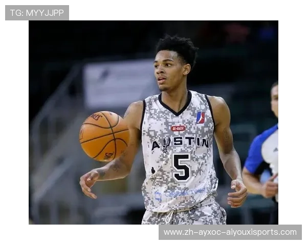 德章泰·穆雷与特雷·杨搭档后为老鹰后场带来多变打法